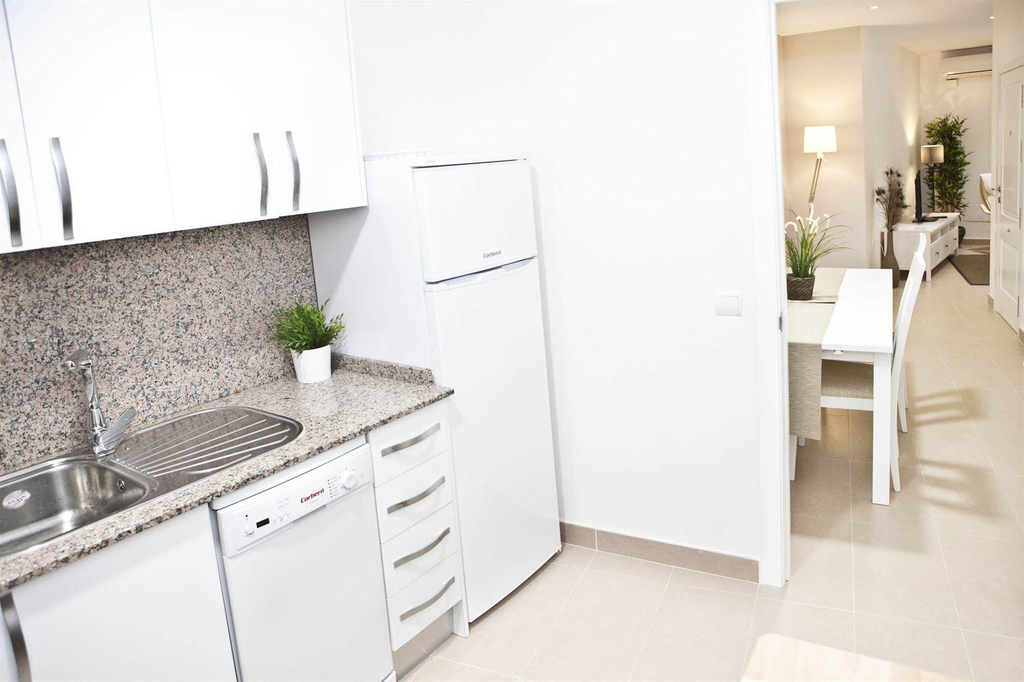 Apartamentos Unisierra Málaga Exterior foto