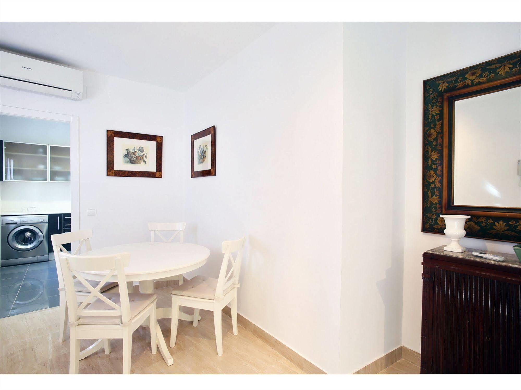 Apartamentos Unisierra Málaga Exterior foto